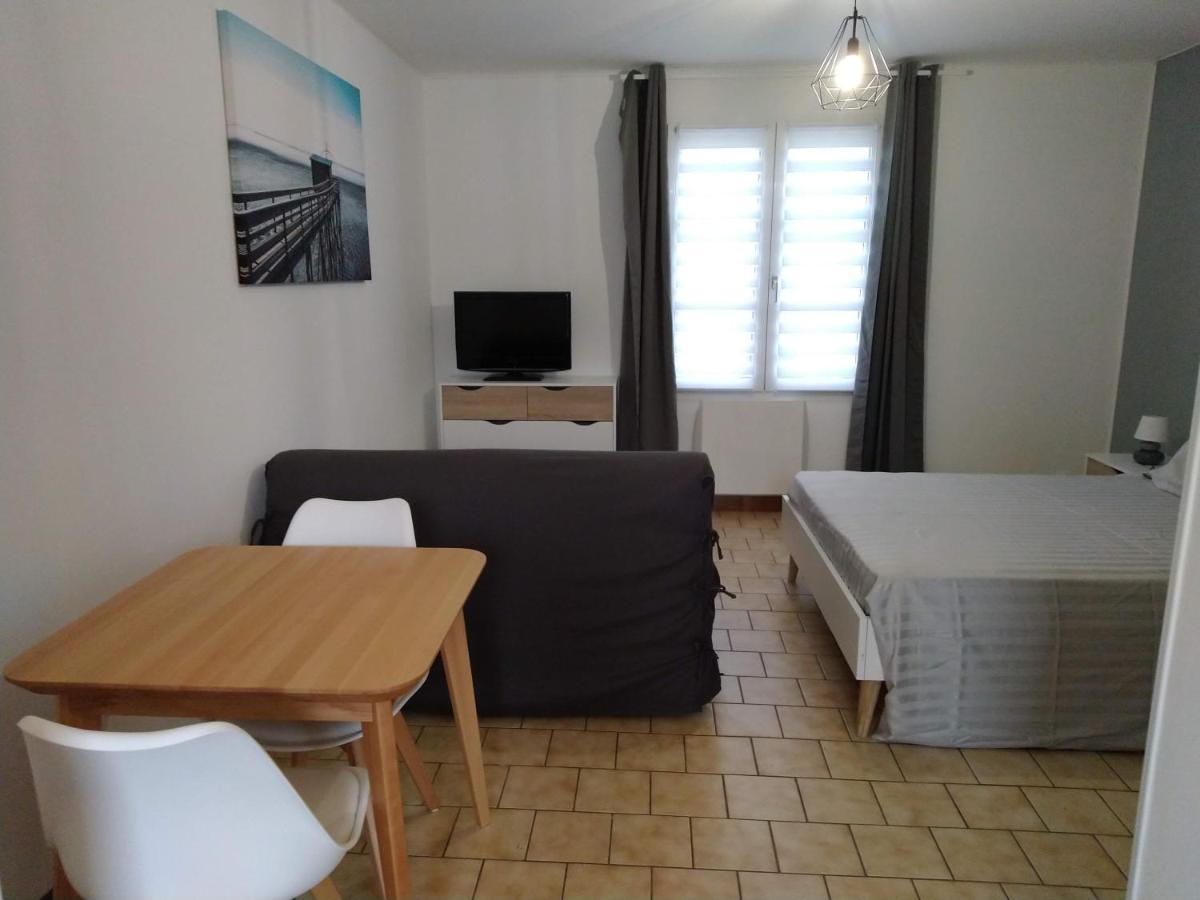 Appartement A Rochefort Esterno foto