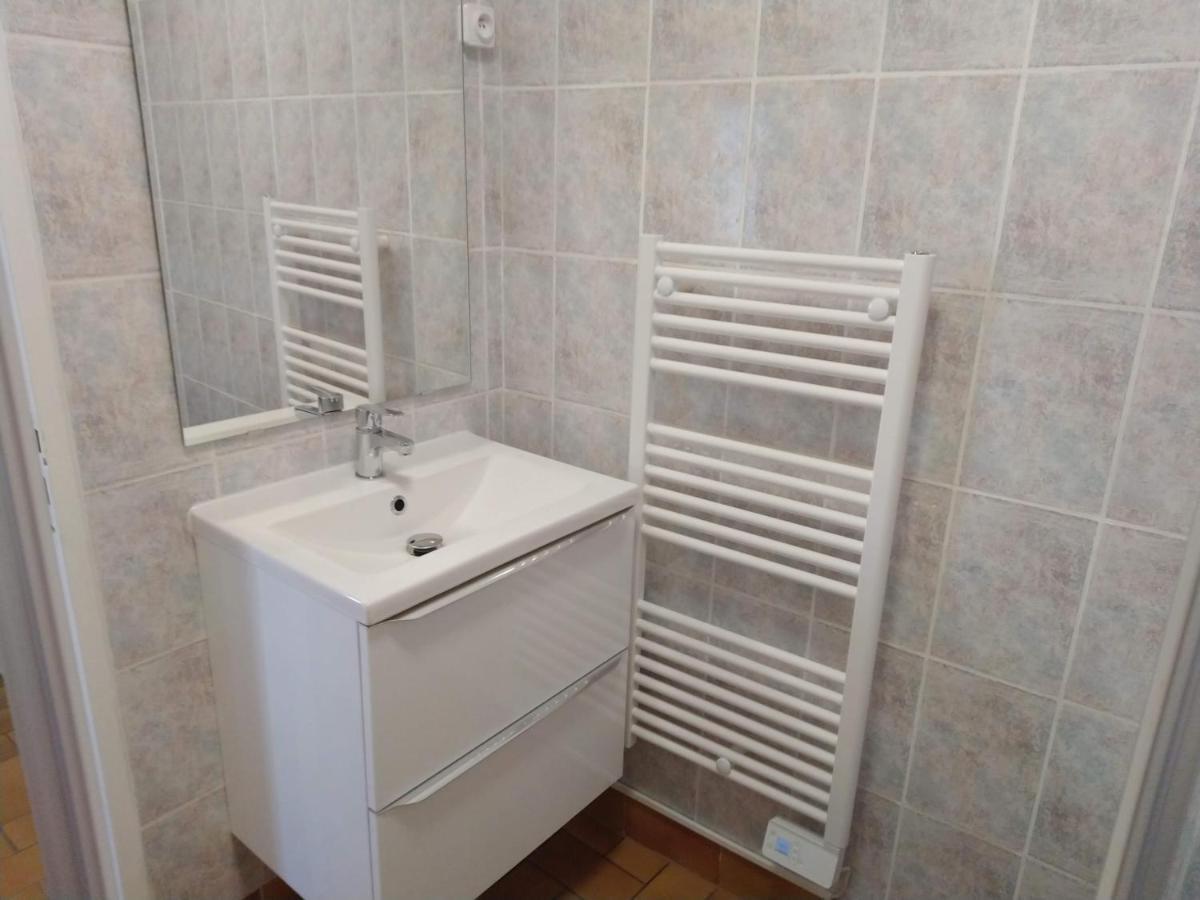 Appartement A Rochefort Esterno foto
